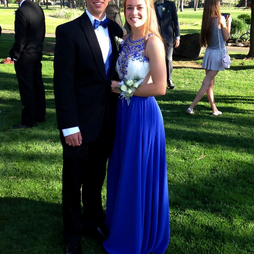 Blue prom dress